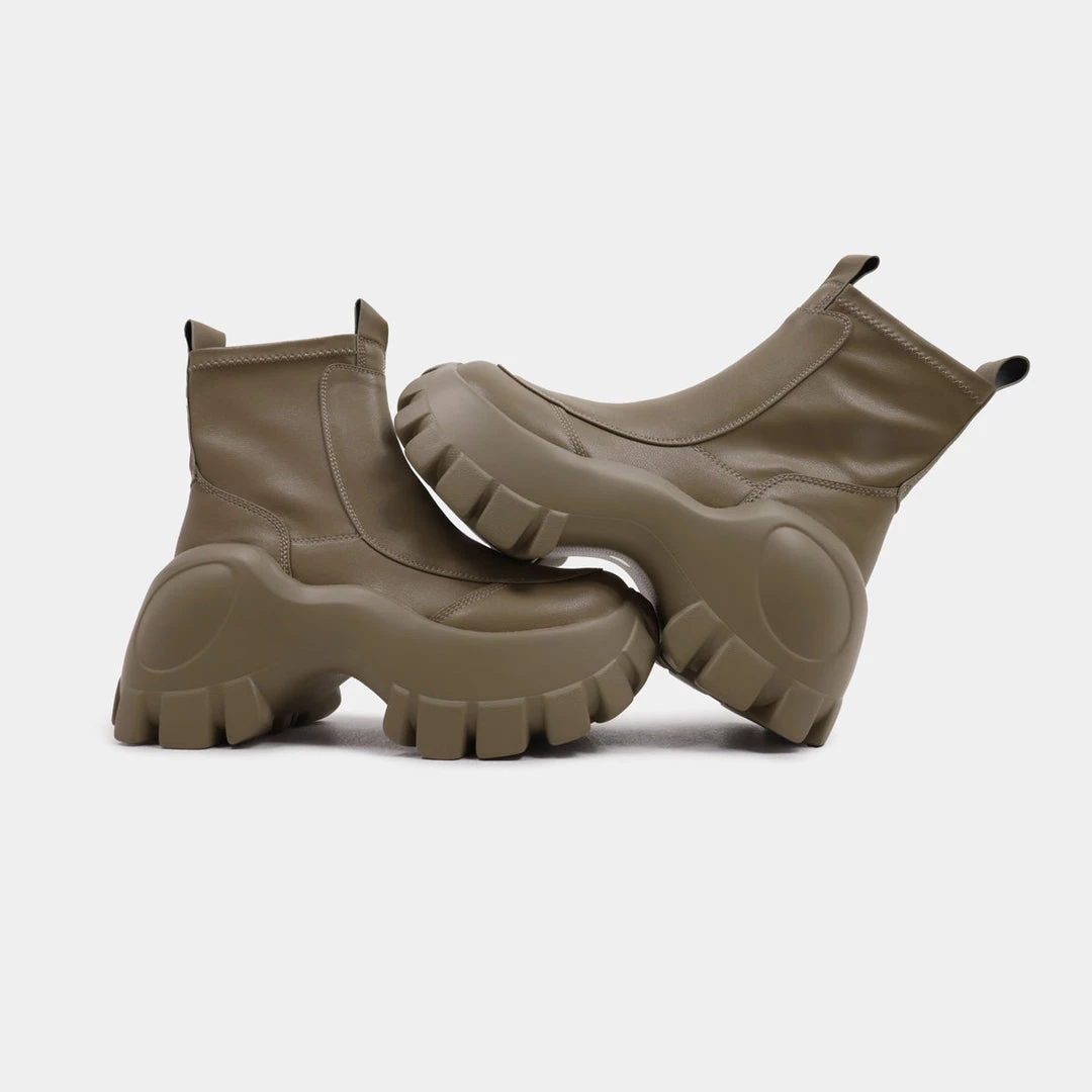 KOI Footwear NEW IN Raven Scars Khaki Bubble Chelsea Boots 4 KOI Footwear NEW IN Raven Scars Khaki Bubble Chelsea Boots