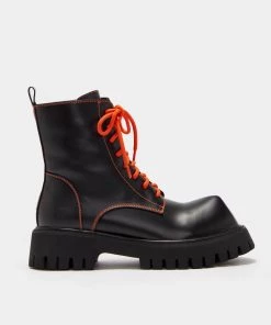 KOI Footwear Bozo Orange Men's Fork Toe Boots