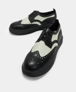 KOI Footwear SS22 Corson Men's Green Brogue Detail Shoes 9 KOI Footwear SS22 Corson Men's Green Brogue Detail Shoes