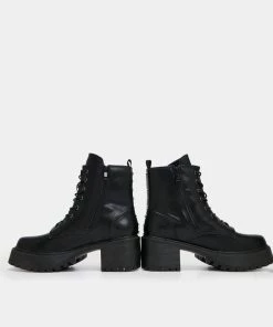 KOI Footwear NEW IN Adage Men's Studded Boots
