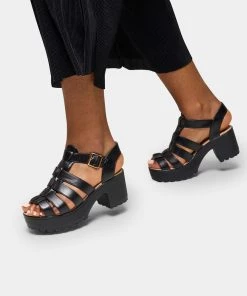 Elegant Shoes Ltd SII Strappy Cleated Sandals WOMEN'S