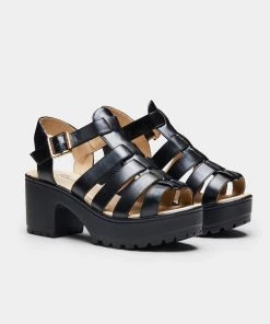 Elegant Shoes Ltd SII Strappy Cleated Sandals WOMEN'S