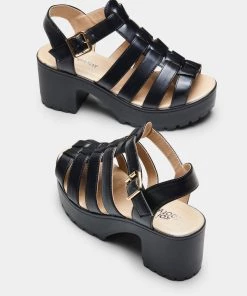 Elegant Shoes Ltd SII Strappy Cleated Sandals WOMEN'S