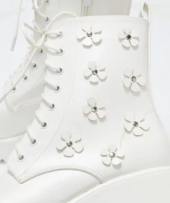 KOI Footwear Amabalis White Flower Platform Boots 10 KOI Footwear Amabalis White Flower Platform Boots