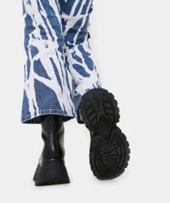 KOI Footwear Rancor Vilun Black Lace Up Boots