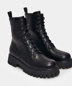 KOI Footwear Vision Men's Black Classic Lace Up Boots NEW IN